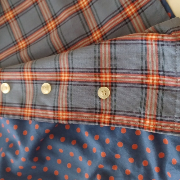 Women's  Vintage reversible  button-down top - Picture 8 of 9